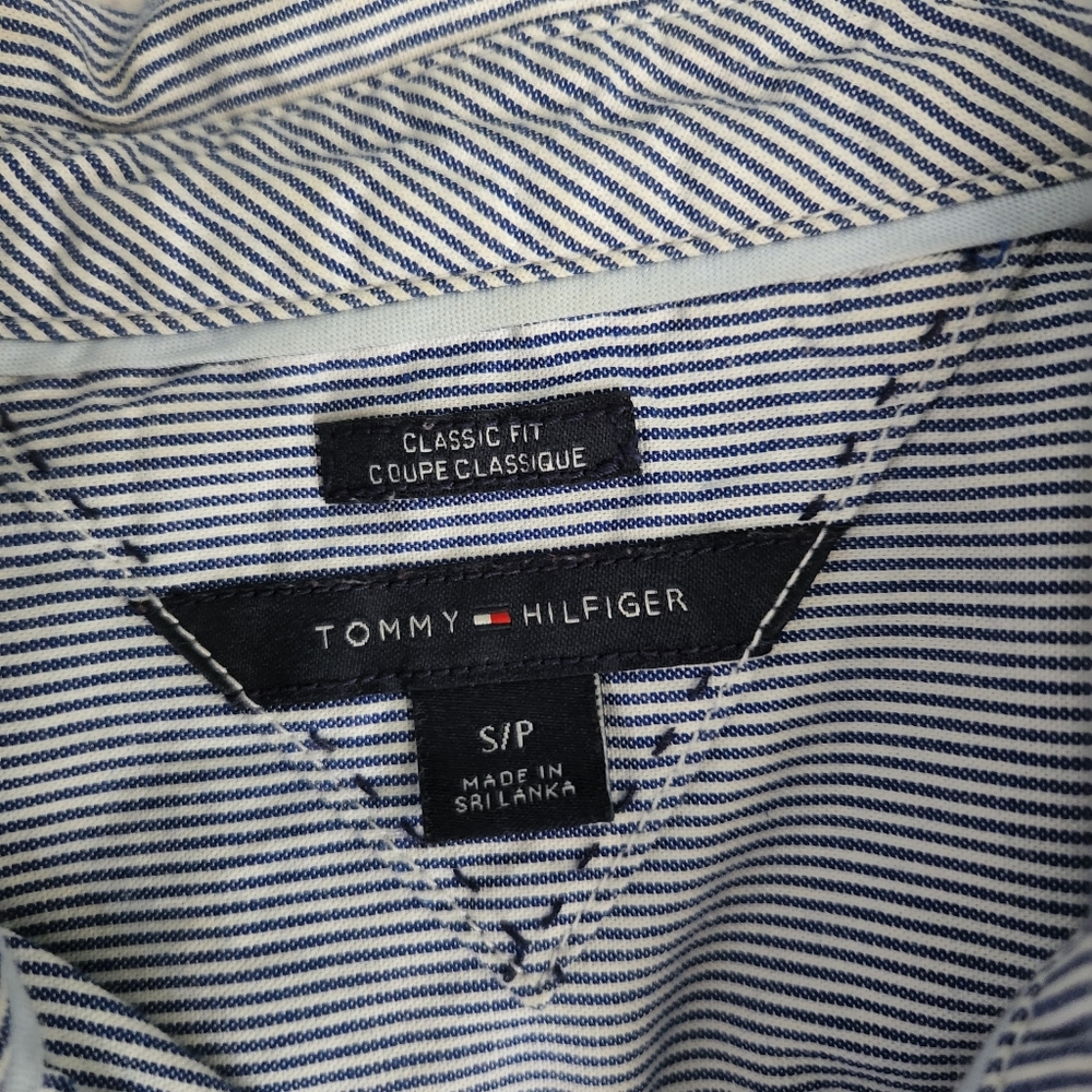 Tommy Hilfiger Button Down - Small - Picture 3 of 3
